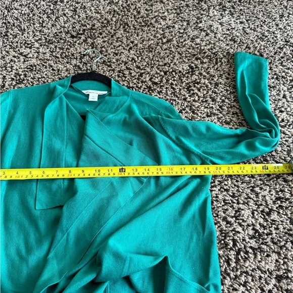 Kenneth Cole, silk blend, Green Open Front Cardigan Sweater, petite large. - Picture 6 of 6